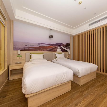 Ibis Styles Nantong Development Zone Shimao Plaza Hotel Exterior photo