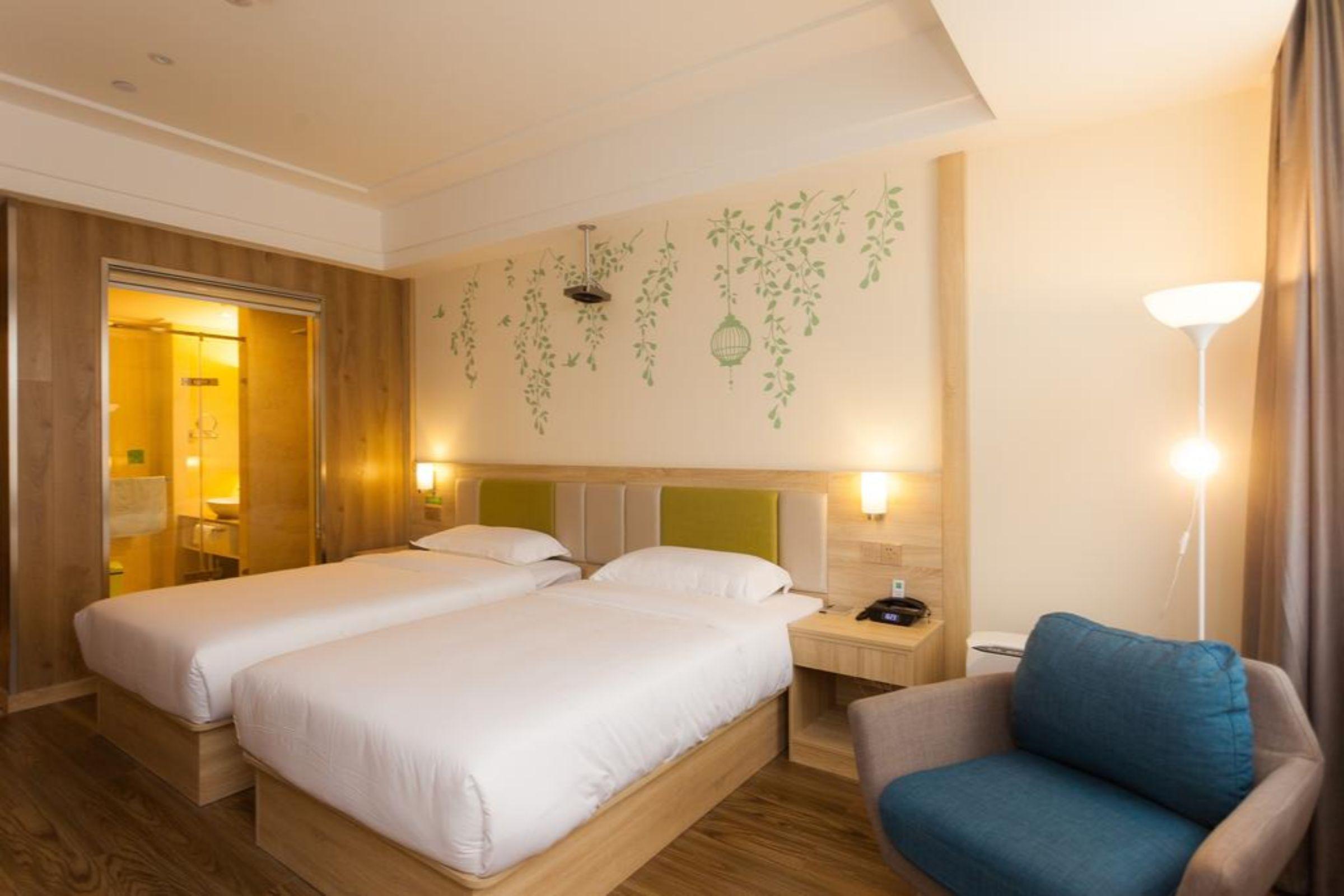 Ibis Styles Nantong Development Zone Shimao Plaza Hotel Exterior photo