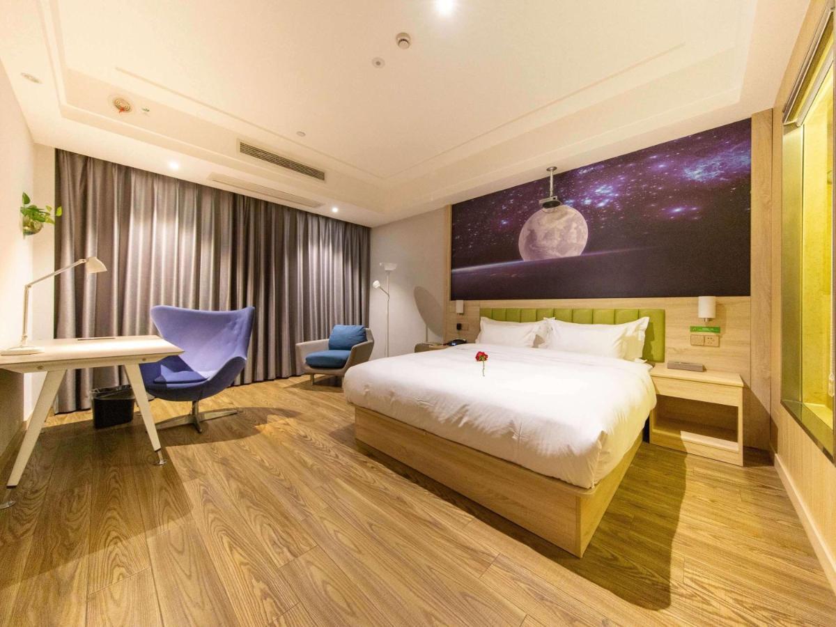 Ibis Styles Nantong Development Zone Shimao Plaza Hotel Exterior photo